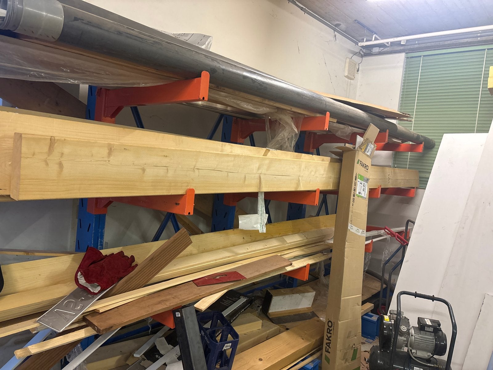 Enkelzijdige Draagarmstelling - 3,9m lang, 2,2m hoog, Ophalen of Verzenden