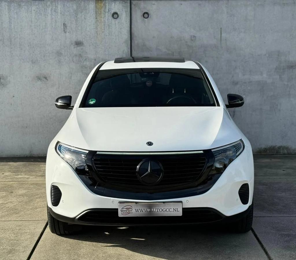 Mercedes-Benz EQC 400 4MATIC SOH 94% 80kWh PANO NAP BTW, Auto's, Automaat, Stof, Zwart, Met garantie (alle)