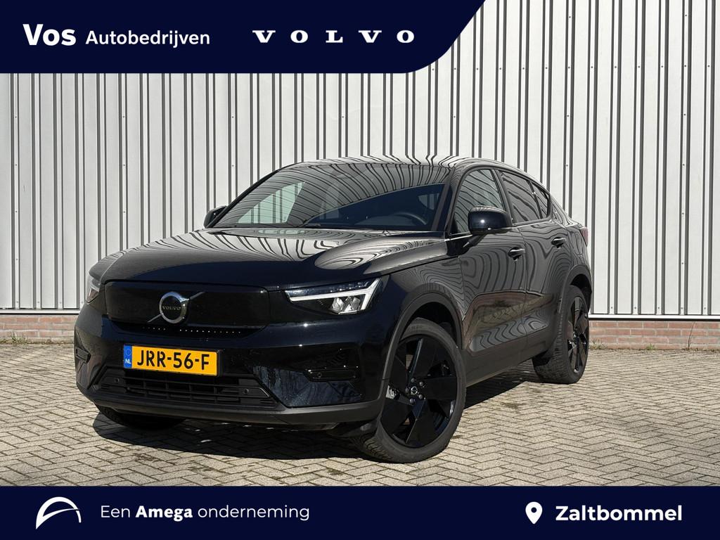 Volvo EC40 Single Motor Extended Range Plus 82 kWh, Auto's, Volvo, Automaat, 82 kWh, 252 pk, Zwart