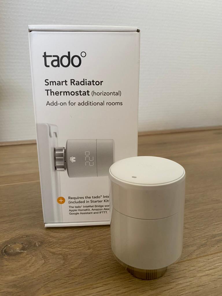 Tado Slimme Radiatorknop (horizontaal), Ophalen of Verzenden, Slimme thermostaat, Zo goed als nieuw