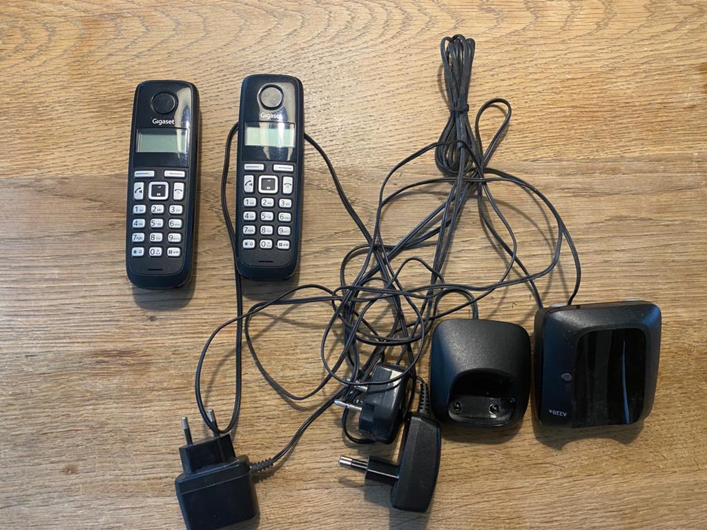 2x Gigaset DECT telefoons, ook te gebruiken als VoIP, Ophalen of Verzenden, Gebruikt, 2 handsets