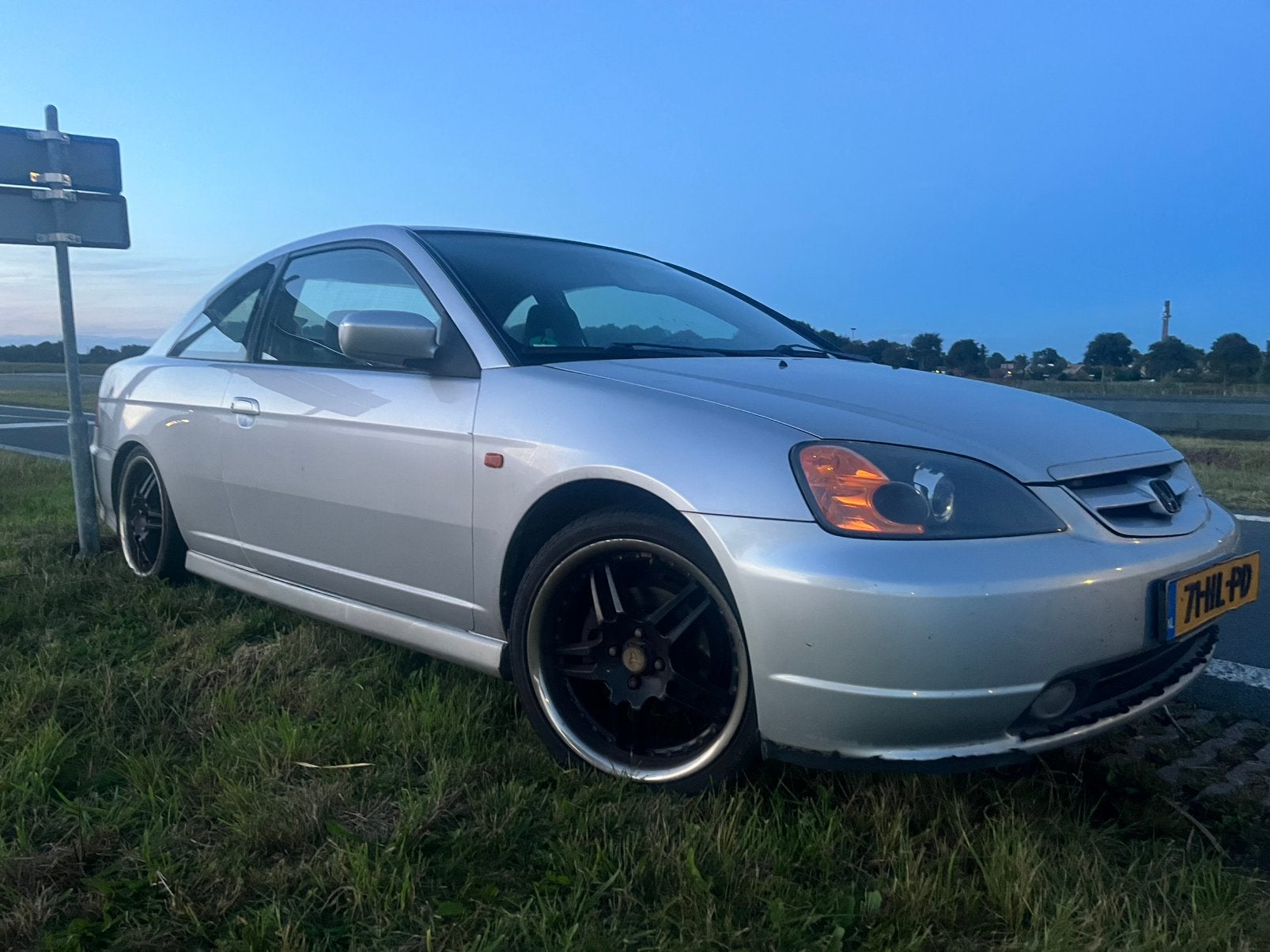 Honda Civic 1.7 I Coupe LS 2001 Grijs, Auto's, Voorwielaandrijving, 4 cilinders, 1073 kg, Handgeschakeld