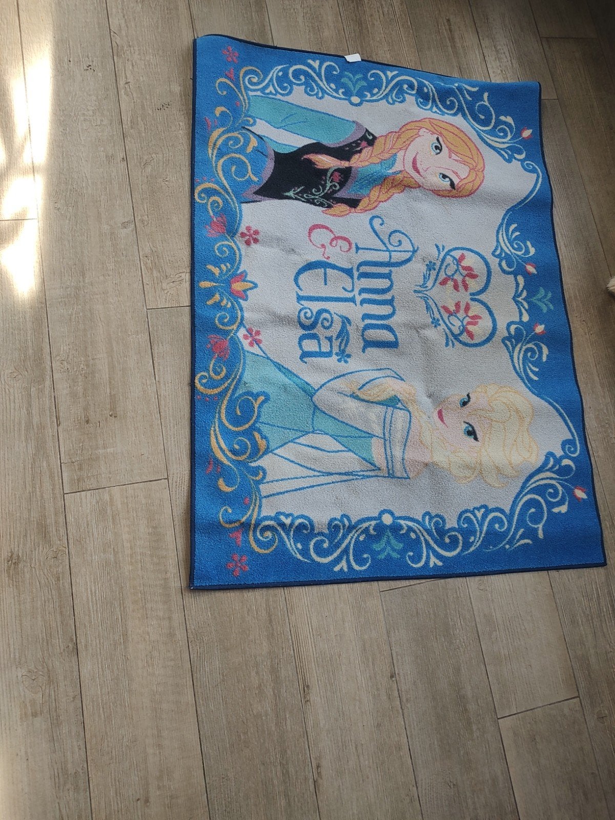 Anna en Elsa vloerkleed - Disney Frozen, Huis en Inrichting, Ophalen, Gebruikt, 100 tot 150 cm, Rechthoekig