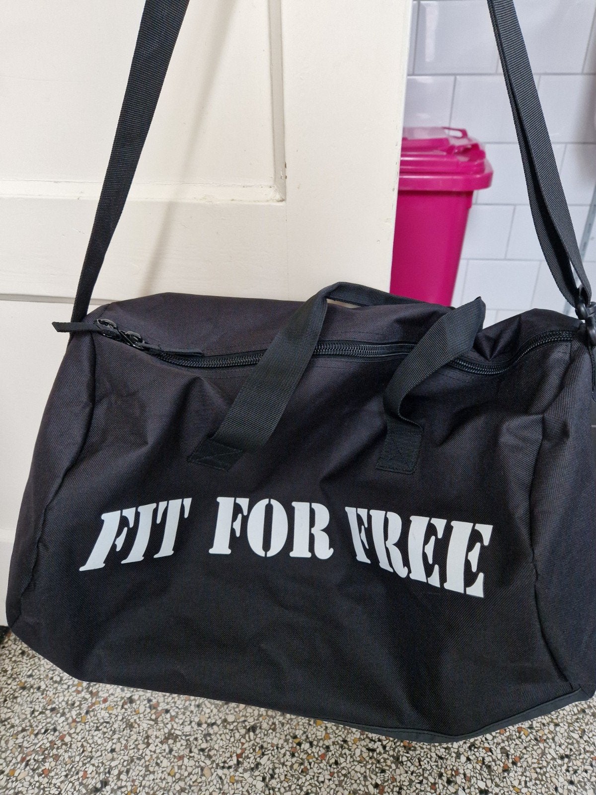 Fit For Free Sporttas - Zwart met Wit Logo, Ophalen of Verzenden, Gebruikt