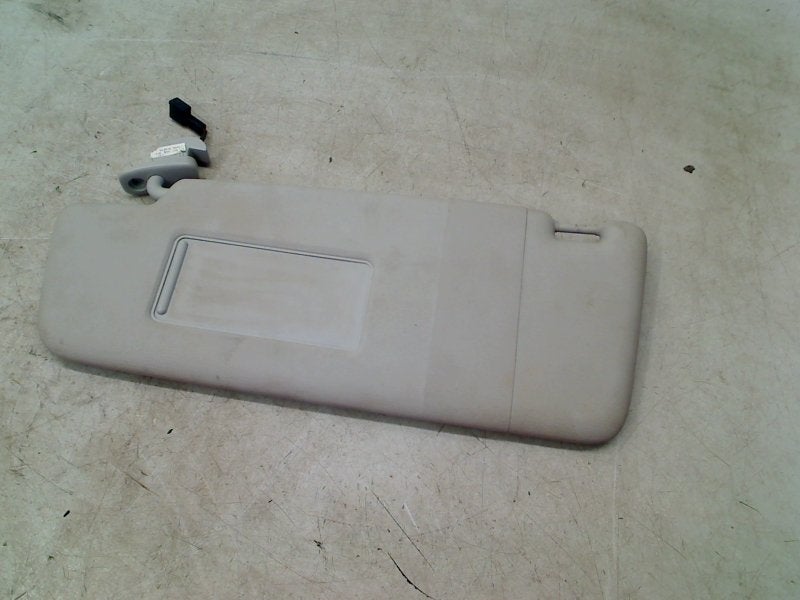 Zonneklep Links grijs Volkswagen Touran (1T1/T2) 1T0857551F, Auto-onderdelen, Gebruikt, Volkswagen, Volkswagen AG, Kundenbetreuung@volkswagen.de