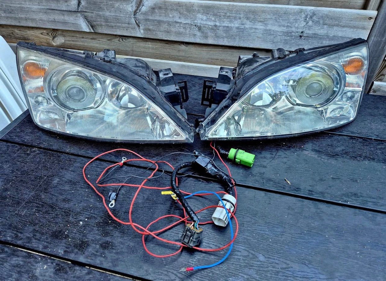 Ford mondeo st220 mk3 koplampen xenon st, Ophalen of Verzenden