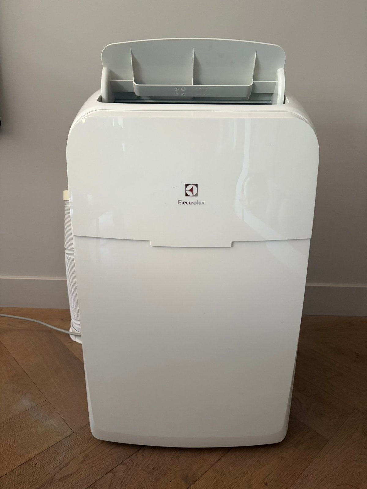 Mobile airconditioner Electrolux 12HN1W1, Ophalen, 3 snelheden of meer, Zo goed als nieuw, Mobiele airco