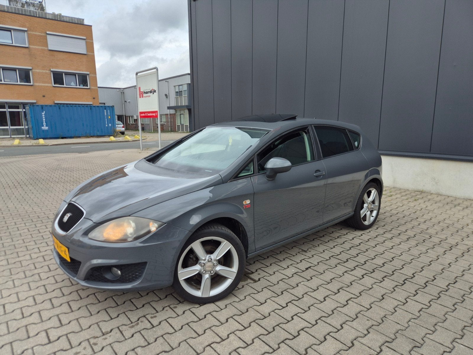SEAT León