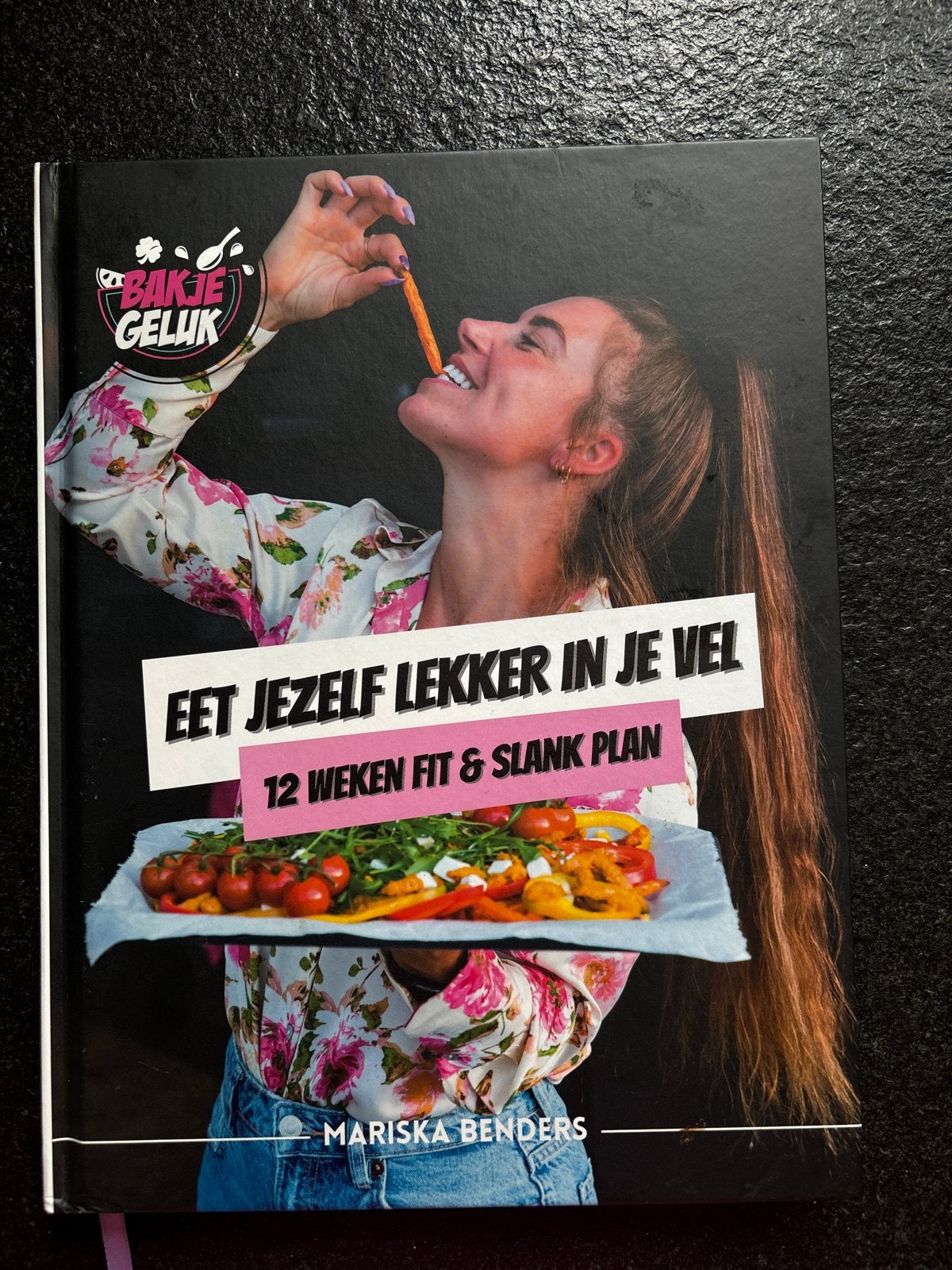 Eet Jezelf Lekker in Je Vel - Mariska Benders, Ophalen of Verzenden, Zo goed als nieuw, Gezond koken, Overige gebieden