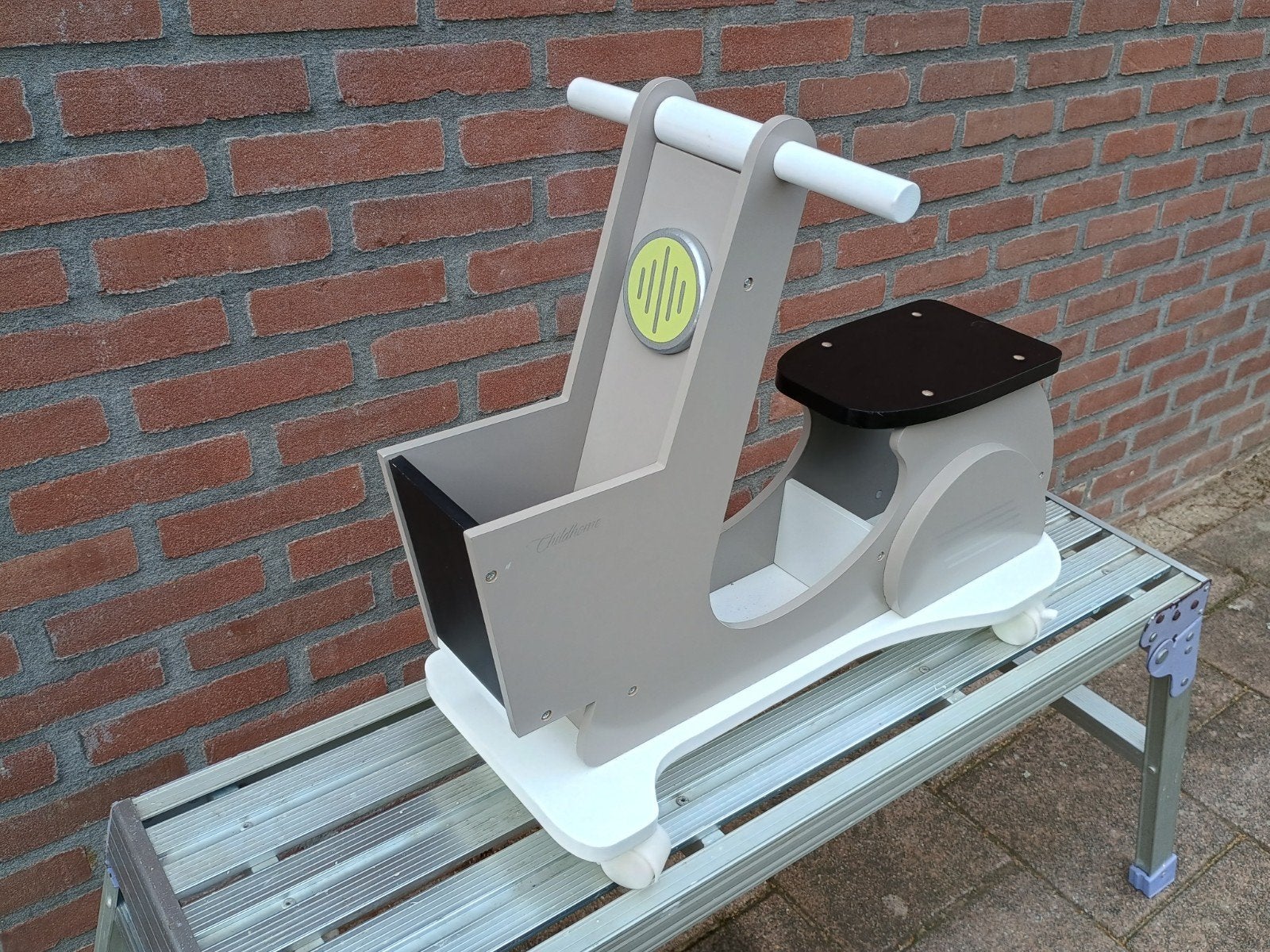 childhome loop scooter., Kinderen en Baby's, Ophalen, Zo goed als nieuw, Rij- of Hobbelspeelgoed
