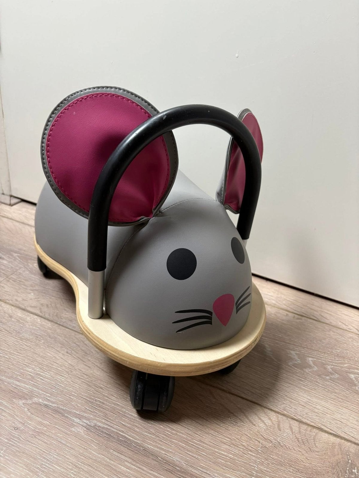 Wheely bug loopautootje muis op wieltjes, Kinderen en Baby's, Speelgoed | Speelgoedvoertuigen, Ophalen, Zo goed als nieuw