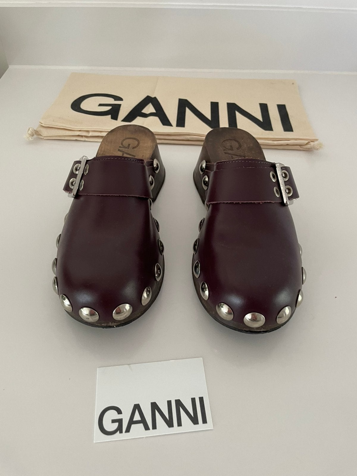 Ganni klompen maat 37, Bruin, Overige typen, Ophalen of Verzenden, Gedragen