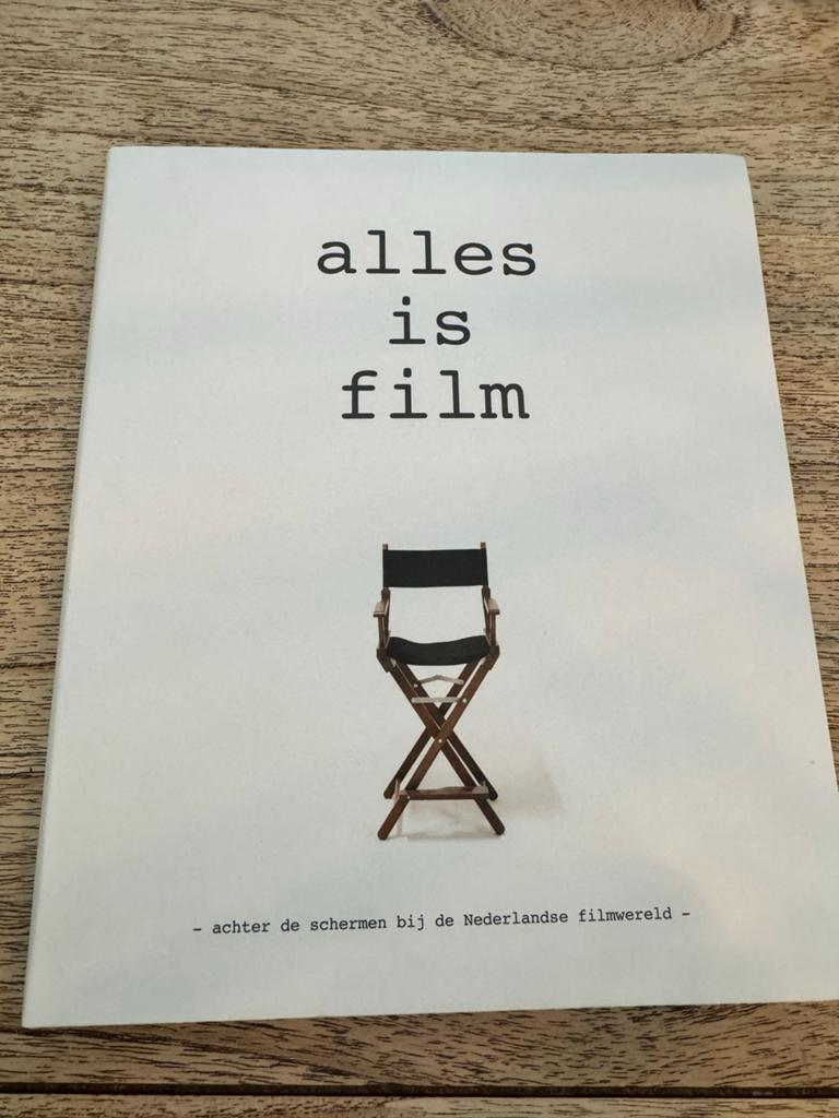 Alles is Film - Achter de schermen bij de Nederlandse filmwe, Boeken, Ophalen of Verzenden, Zo goed als nieuw, Vakgebied of Filmindustrie