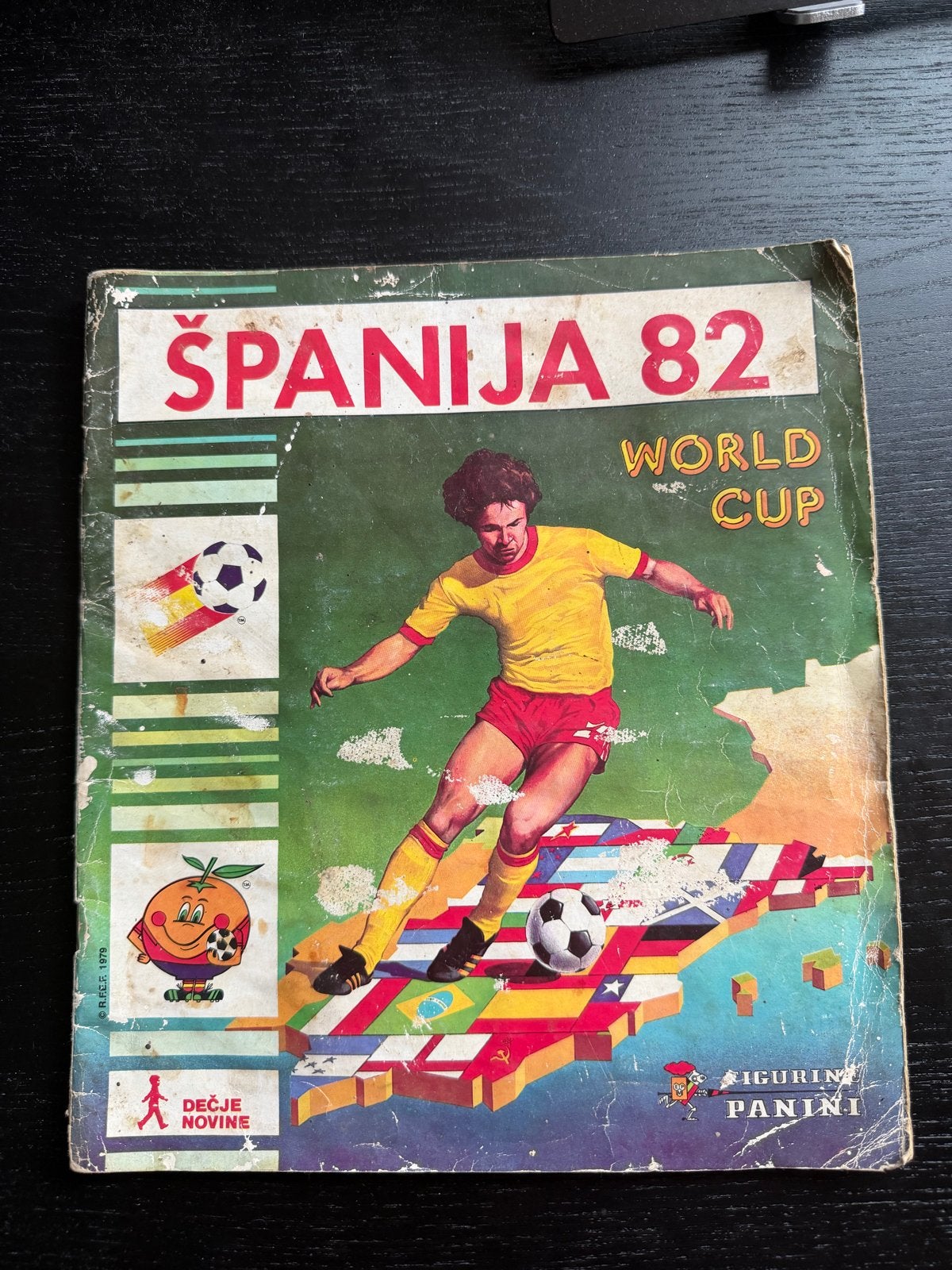 Panini España 82 World Cup Sticker Album - Vintage, Ophalen of Verzenden, Gebruikt, Stickers en Plaatjes