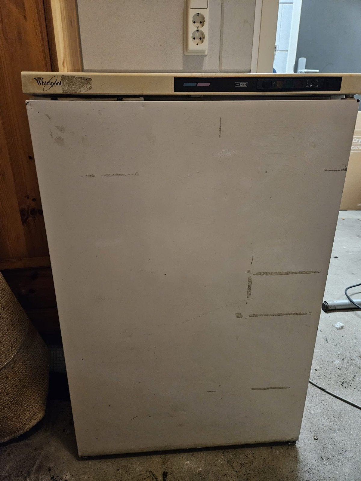 Whirlpool Vrieskast - Compact en Functioneel, Ophalen, Gebruikt, Vrijstaand, Vrieskast