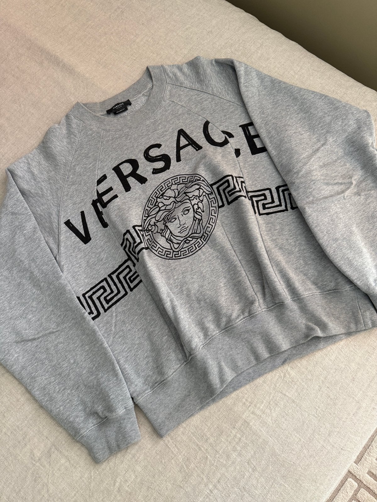 Versace Medusa Greca Sweatshirt Grijs M – College Fit, Ophalen of Verzenden, Zo goed als nieuw, Grijs