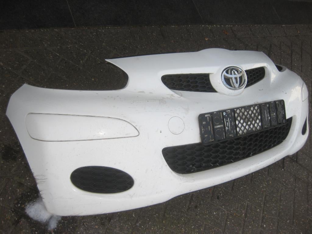 voor bumper, scherm, spatboard , toyota aygo, Ophalen of Verzenden, Voor, Toyota, Bumper