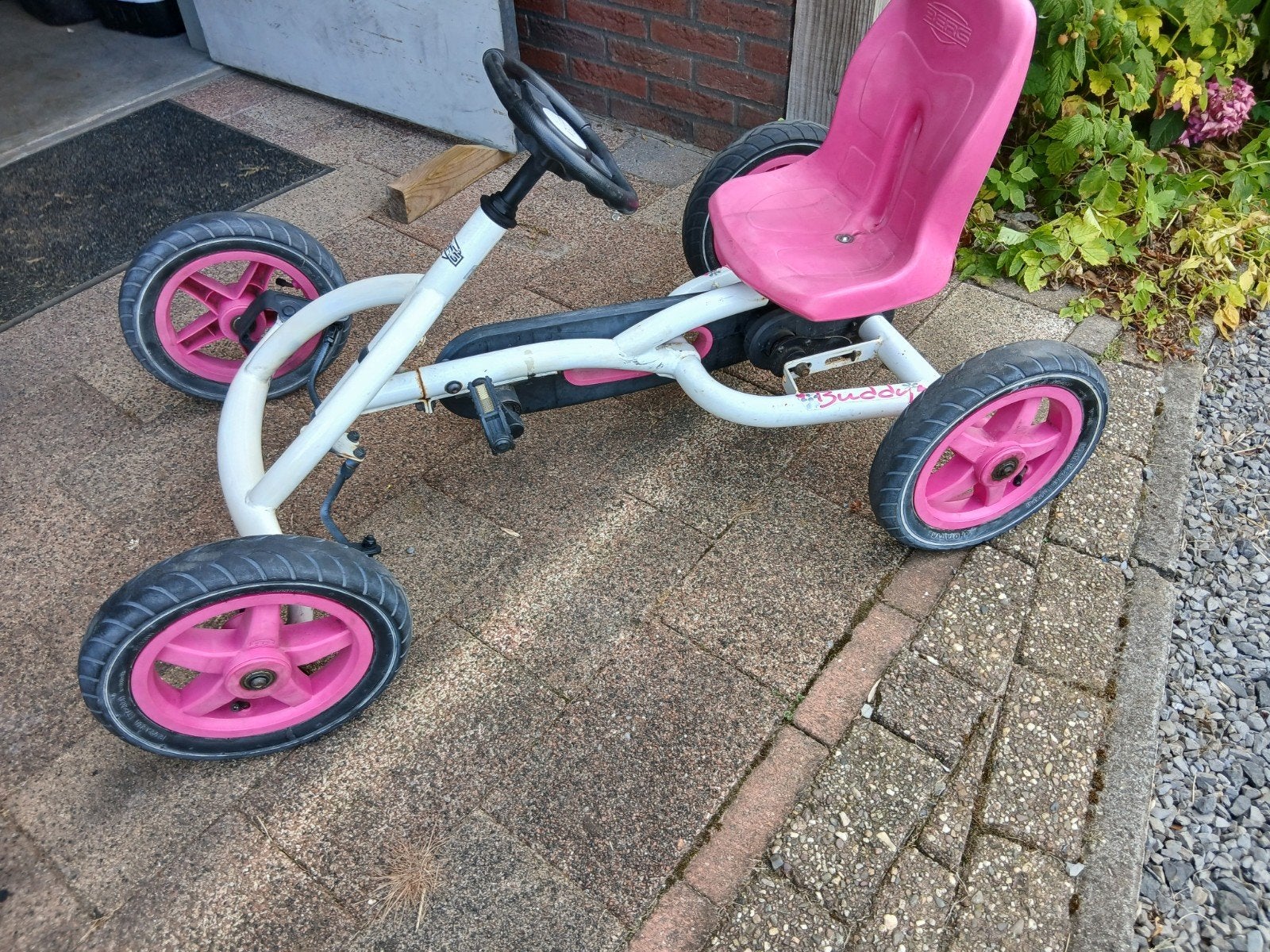 Roze witte Buddy skelter met vrijloop en harde bandjes, Ophalen, Gebruikt, Berg, Vrijloopautomaat