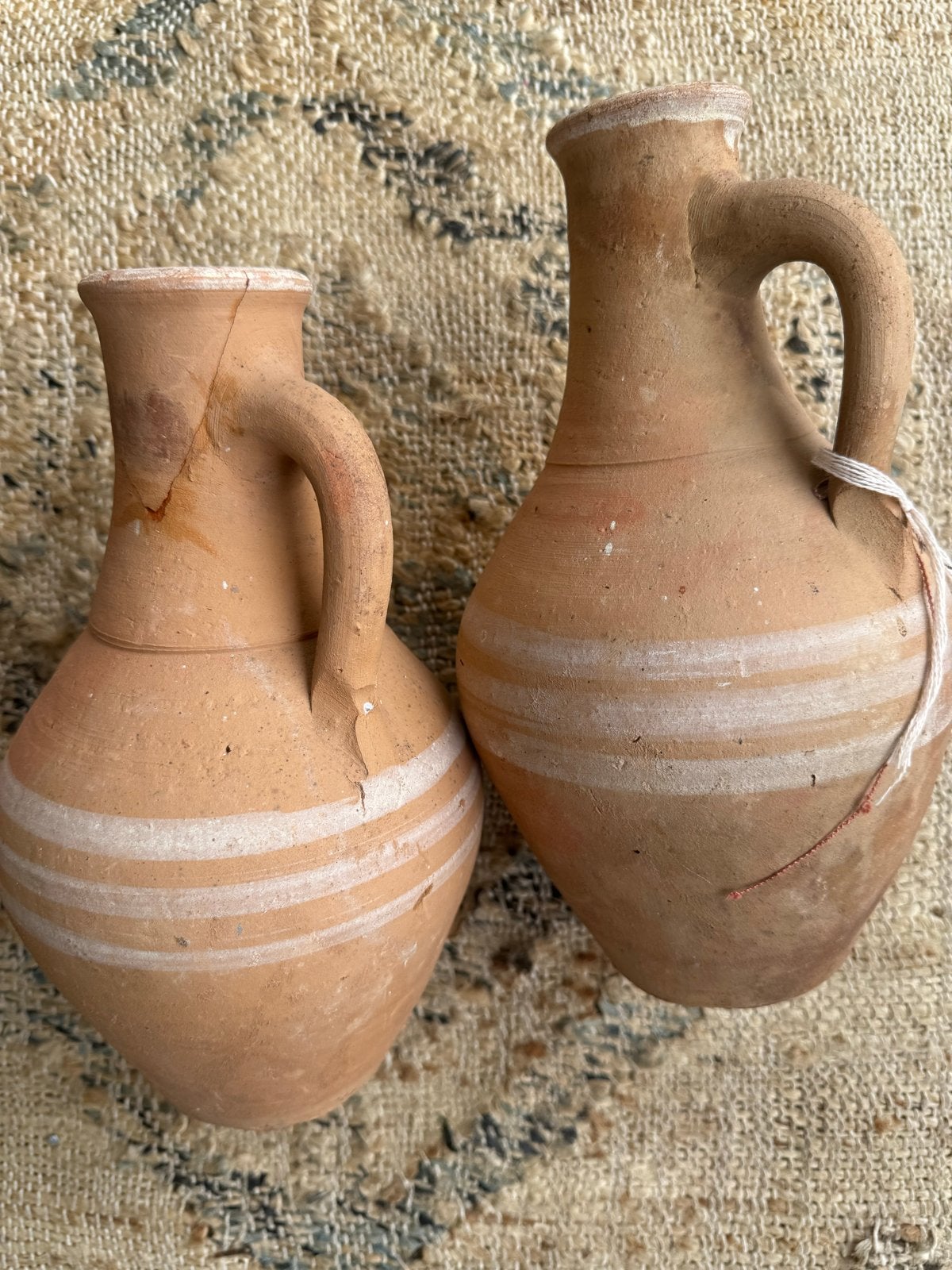 Set van 2 kleine brocante kruikjes, aardewerk, Ophalen of Verzenden