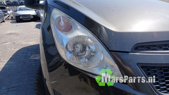 Koplamp rechts van een Chevrolet Spark, Gebruikt, -, Ophalen of Verzenden, -