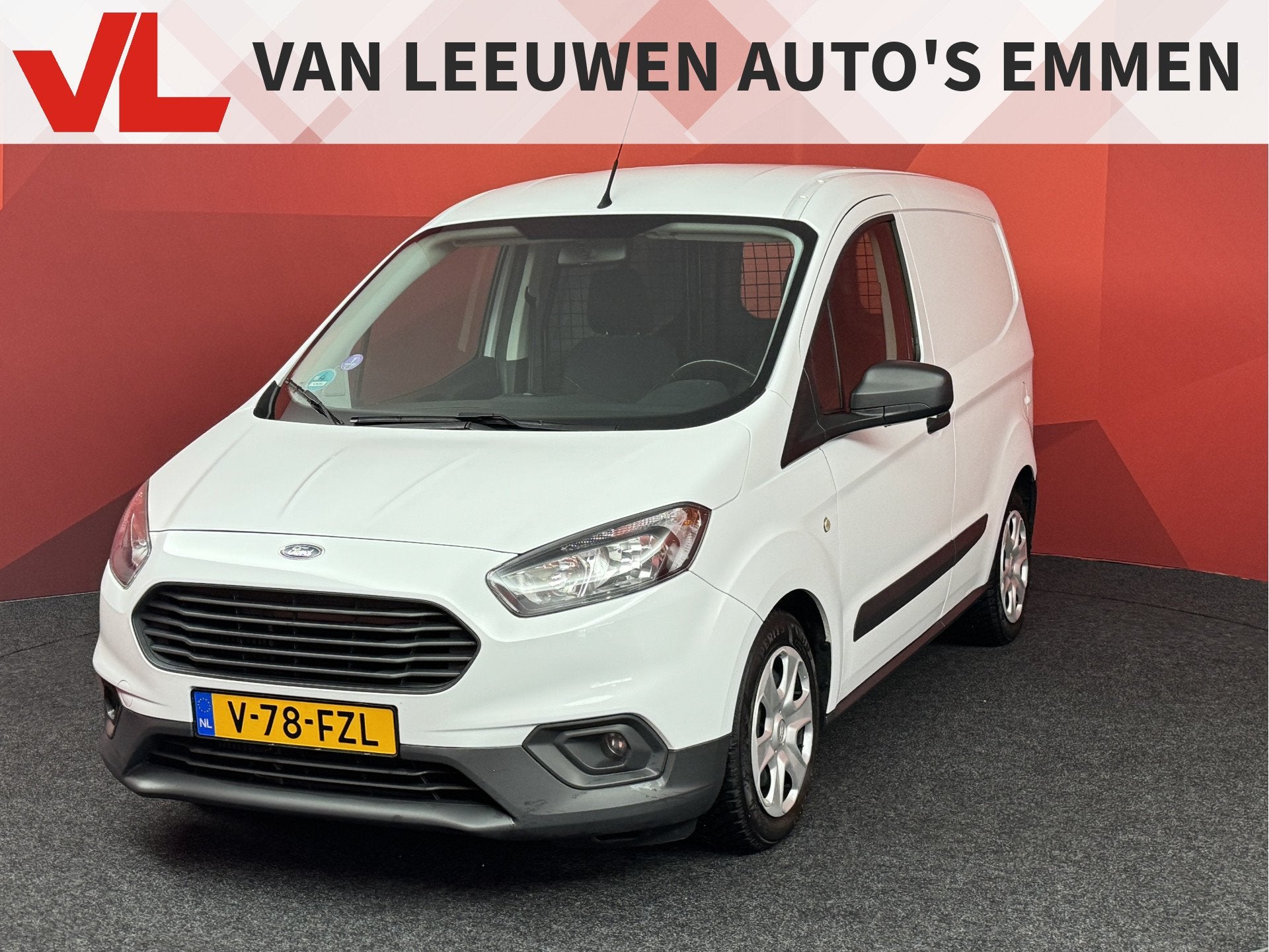 Ford Transit Courier 1.0 Trend, Voorwielaandrijving, Gebruikt, Wit, Bedrijf