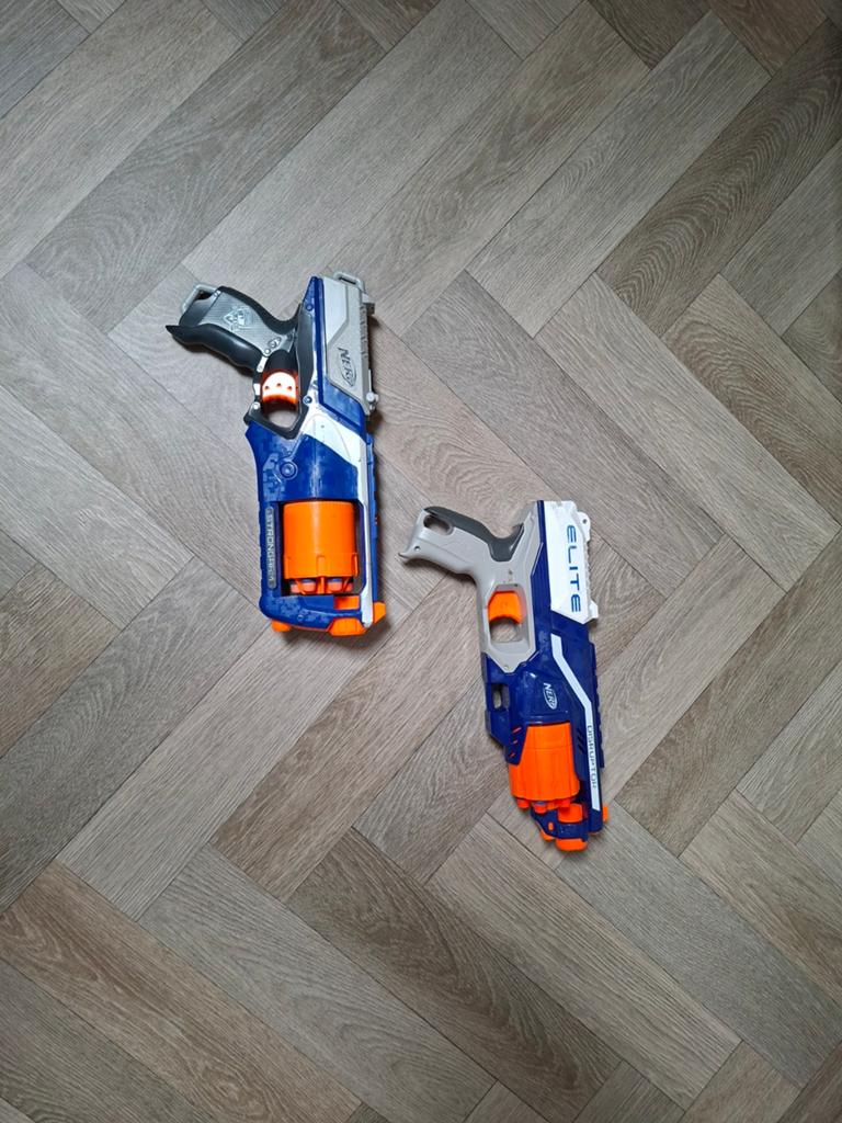 Nerf Strongarm en Disruptor Blasters Set, Ophalen, Gebruikt