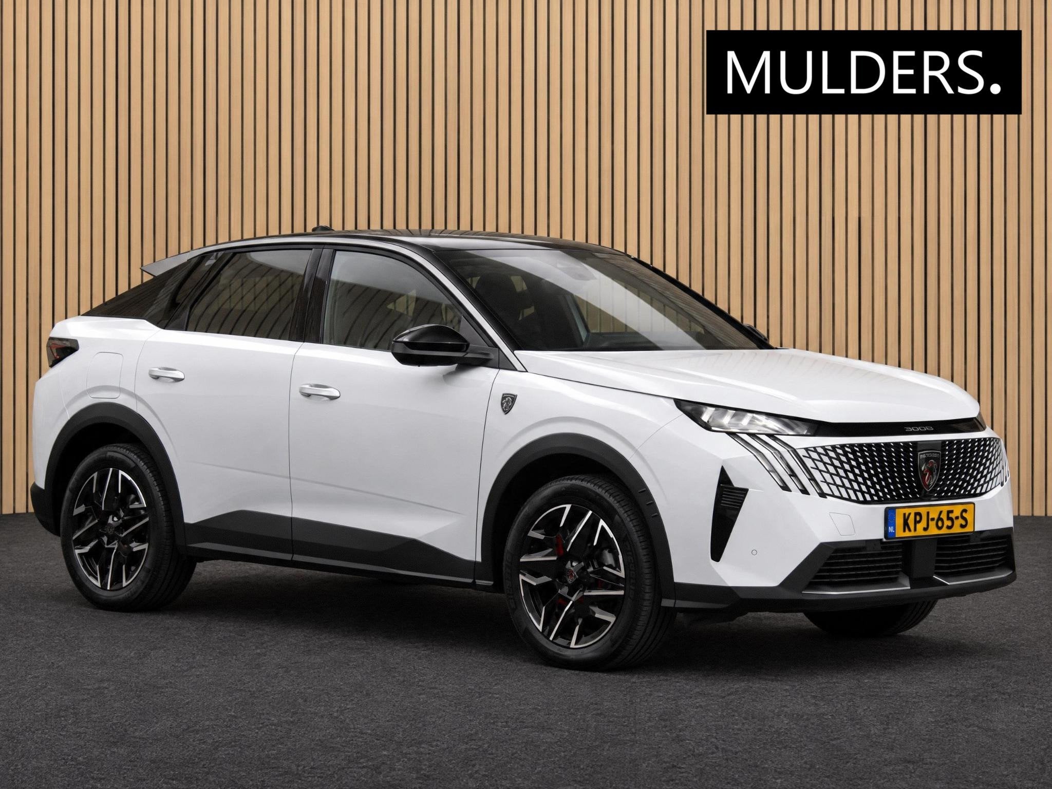 Peugeot 3008 1.2 Hybrid 145 GT Automaat | Camera/Navi/Stoel&