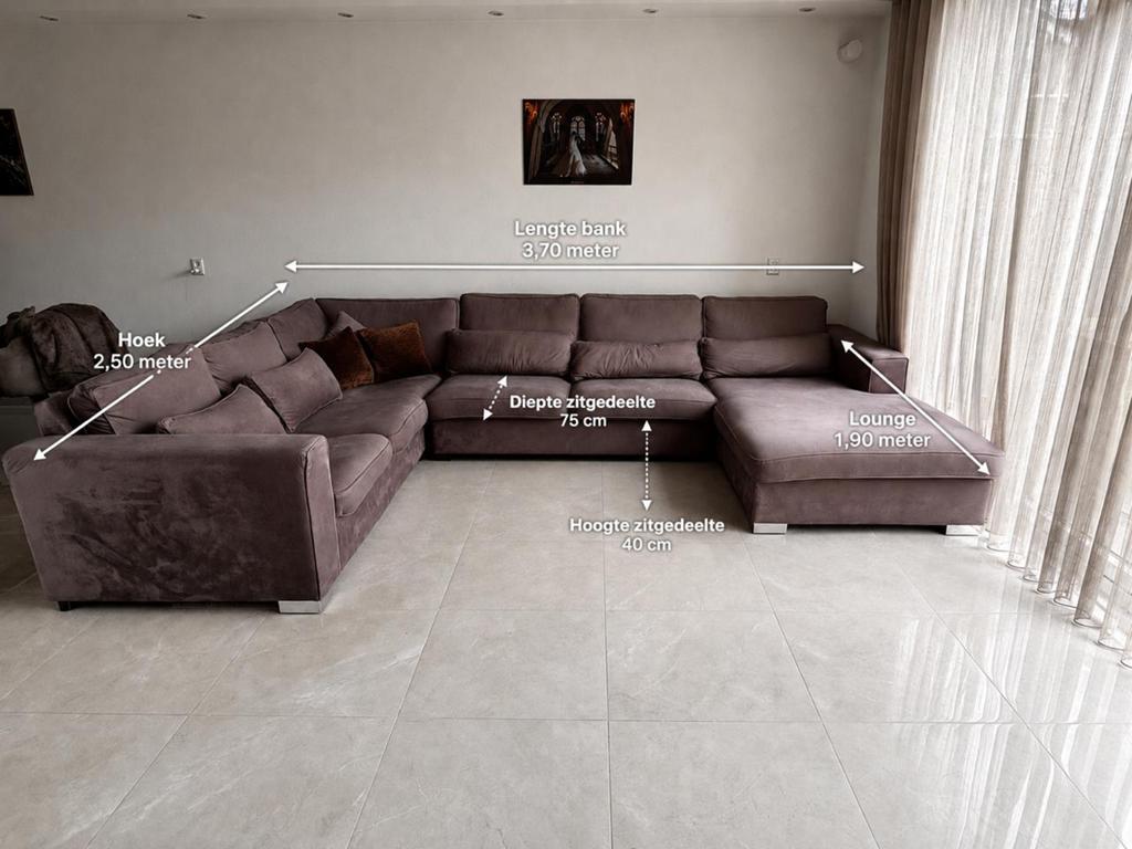 Luxe grote hoekbank Taupe velvet look, Huis en Inrichting, Banken | Bankstellen, Ophalen, 250 tot 300 cm, Hoekbank, 75 tot 100 cm