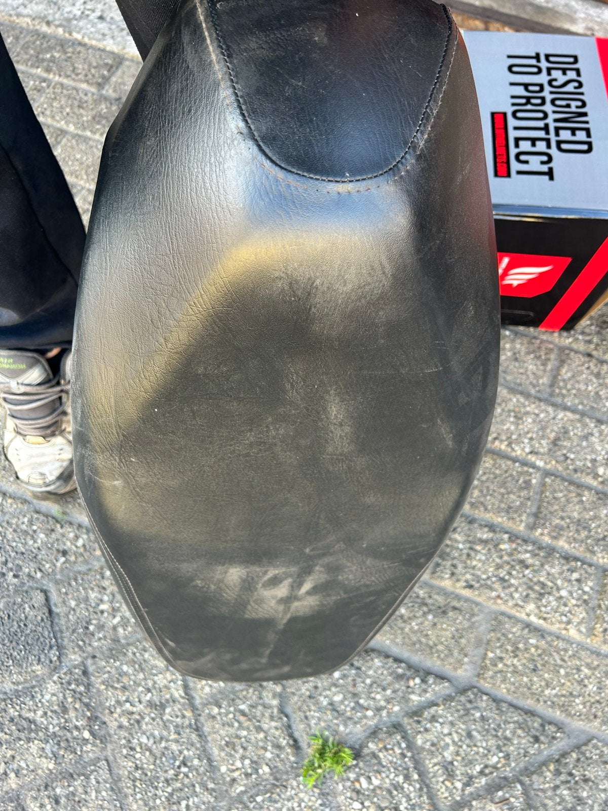 Sym Mio 50 i Zadel, Fietsen en Brommers, Brommeronderdelen | Scooters, Ophalen of Verzenden, Gebruikt, Zadel, SYM