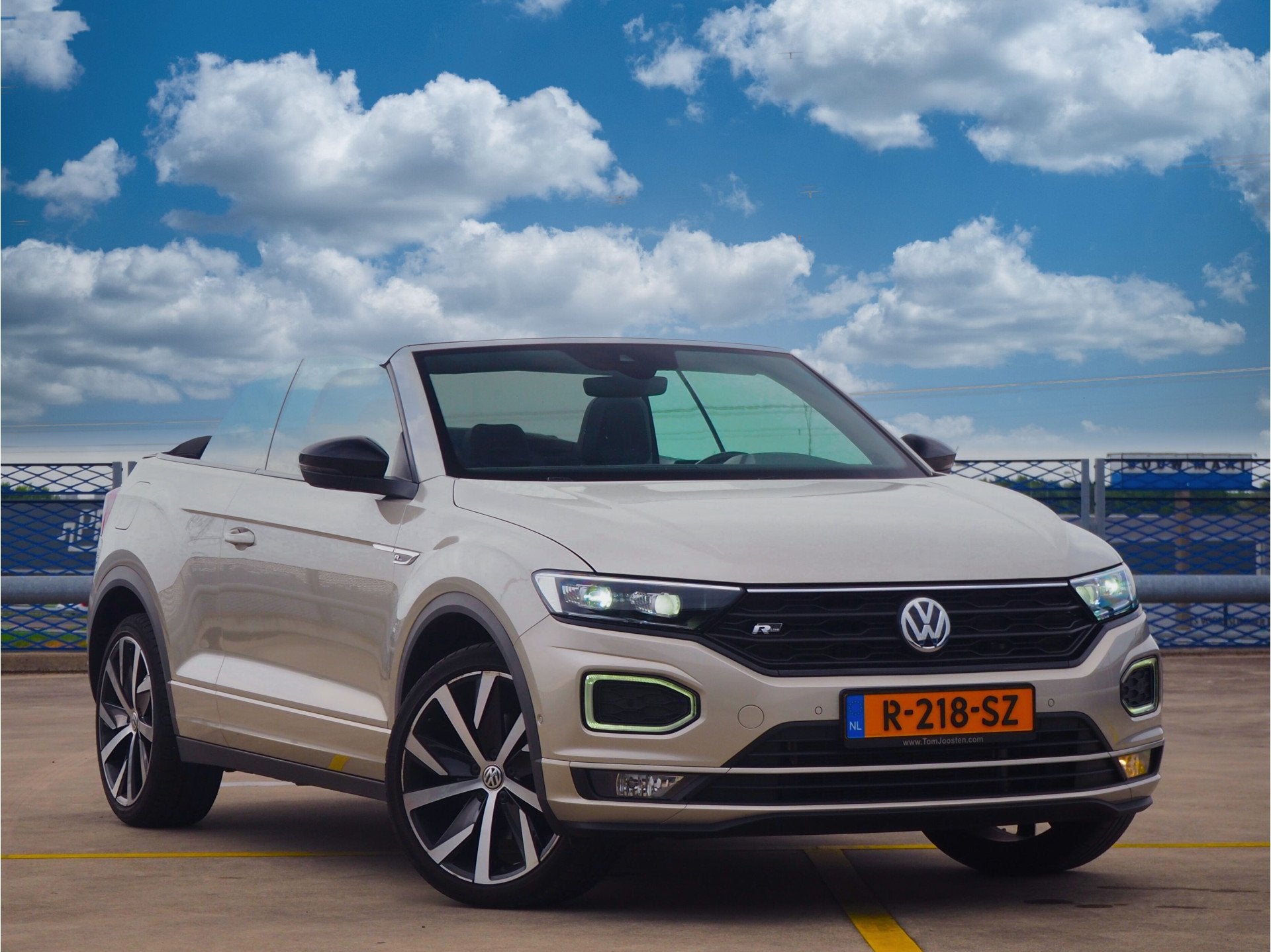 Volkswagen T-Roc Cabrio 1.5 TSI R-Line - LEDER - FULL OPTION, Auto's, 15 km/l, 4 cilinders, Leder, Bedrijf