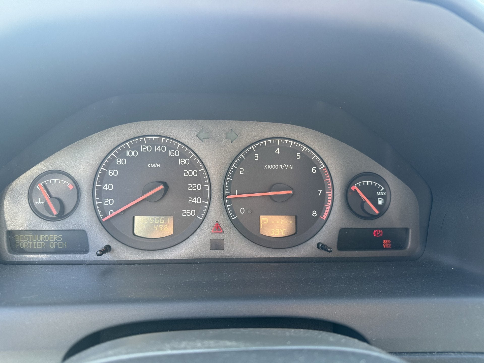 Volvo V70 Cross Country 2.4 T Comfort Line (bj 2000), foto 12