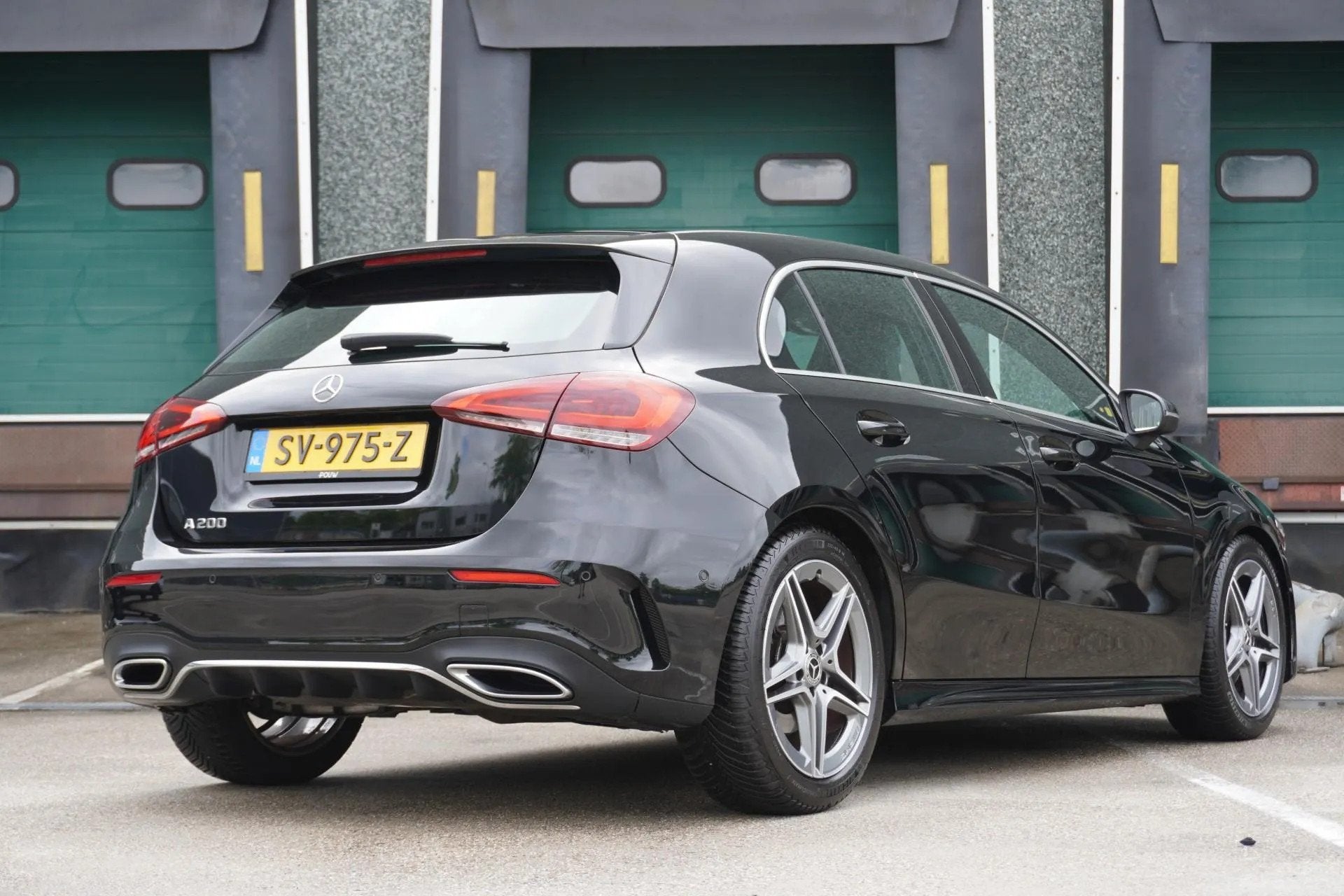 Mercedes-Benz A-Klasse 200pk Business Solution AMG, Gebruikt, 4 cilinders, Origineel Nederlands, 1600 kg