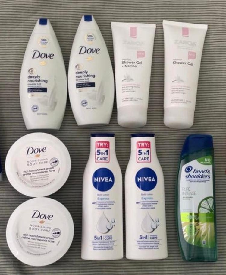 Partij verzorgingsproducten: douchegel, shampoo, creme, Ophalen of Verzenden, Nieuw, Overige typen