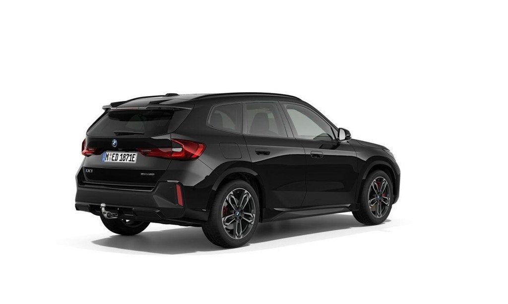 BMW iX1 eDrive20 67 kWh | SoH 100% | M-Sport Pro | Adaptive, Auto's, BMW, 514 km, Met garantie (alle), Zwart, 204 pk
