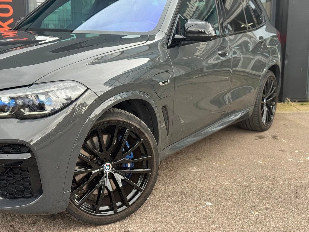 BMW X5 XDrive45e High Executive M Sport | Pano | HUD | Memor, Gebruikt, Lichtsensor, Vierwielaandrijving, Hybride Elektrisch/Benzine