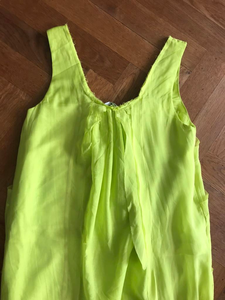 Nieuw zijden jurkje 2 love mt S, Nieuw, Ophalen of Verzenden, Maat 36 (S), Boven de knie