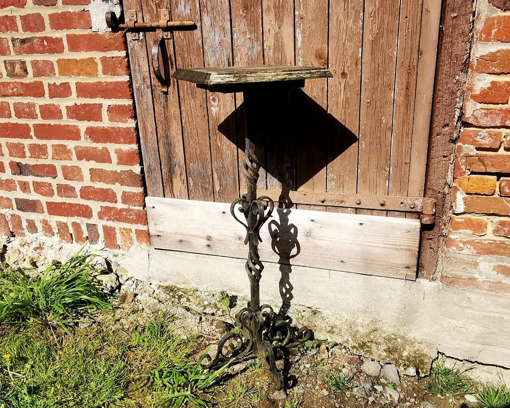 Brocante tuintafel gietijzeren barokke poot 85h 31br Miekje, Ophalen, Gebruikt, ., .