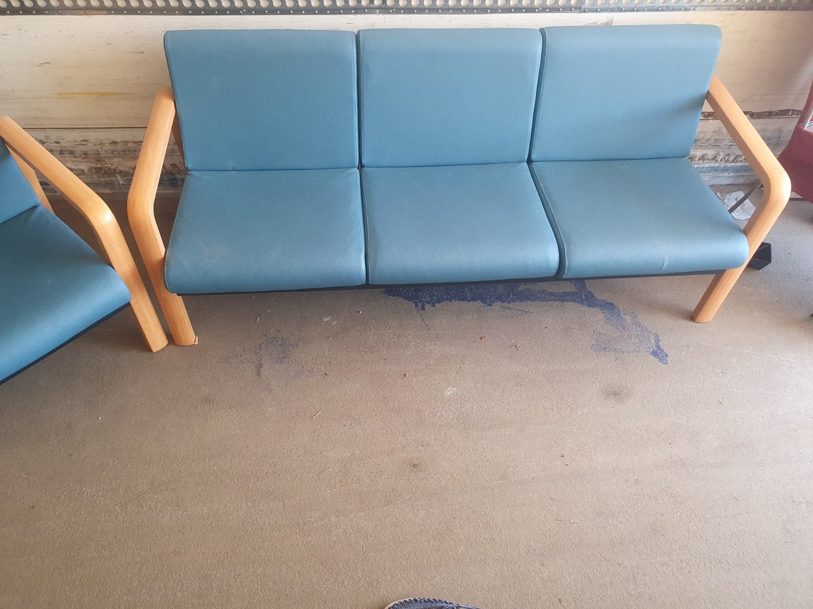 Kembo Vintage Bankstel en 2 Stoelen in Azuurblauw Skay, Gebruikt, Vintage, Retro, Mid-century modern, Driepersoons, Rechte bank