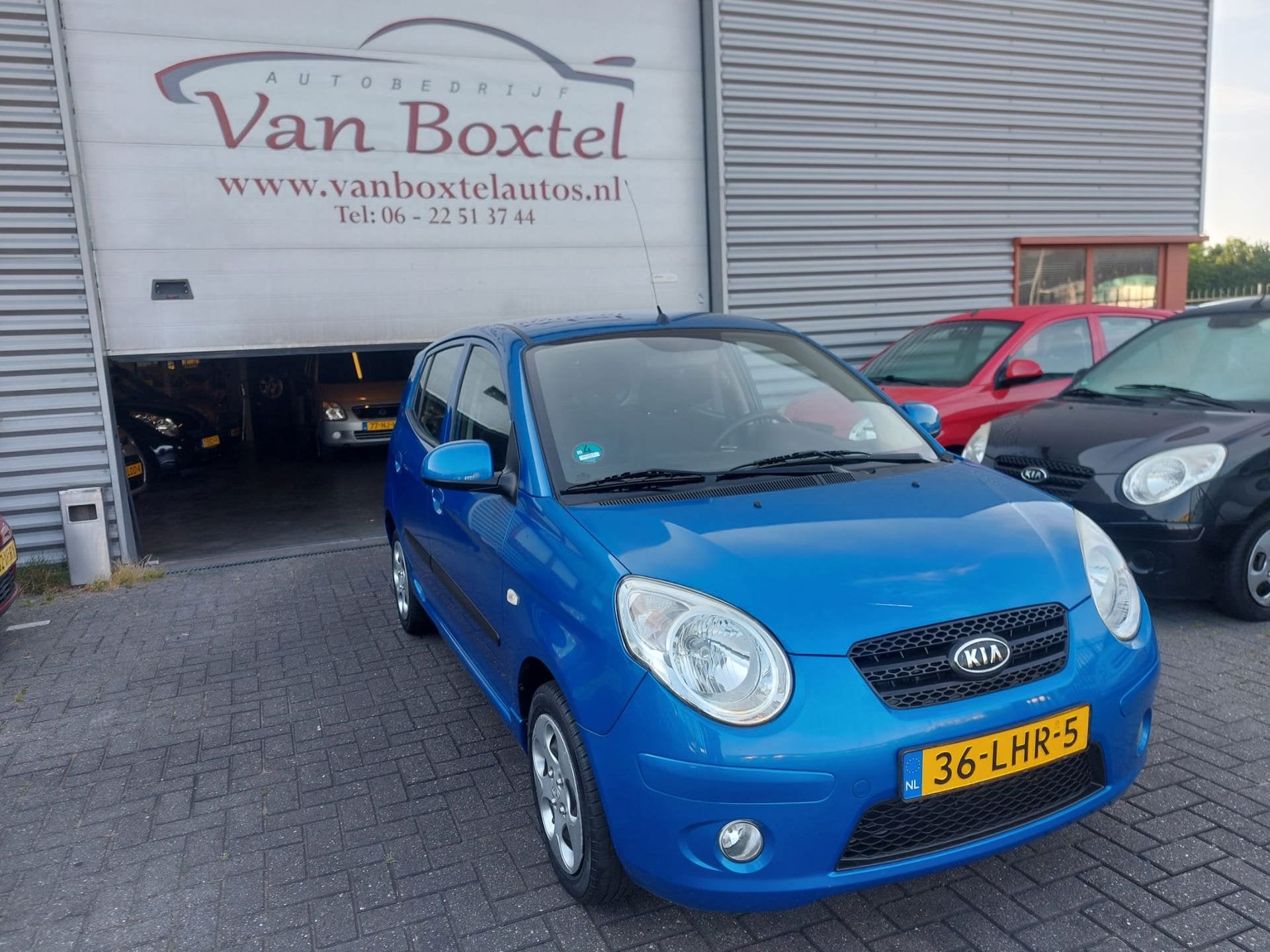 Kia Picanto 1.0 Seven 5 deurs + airco, Stof, 4 cilinders, Bedrijf, Handgeschakeld