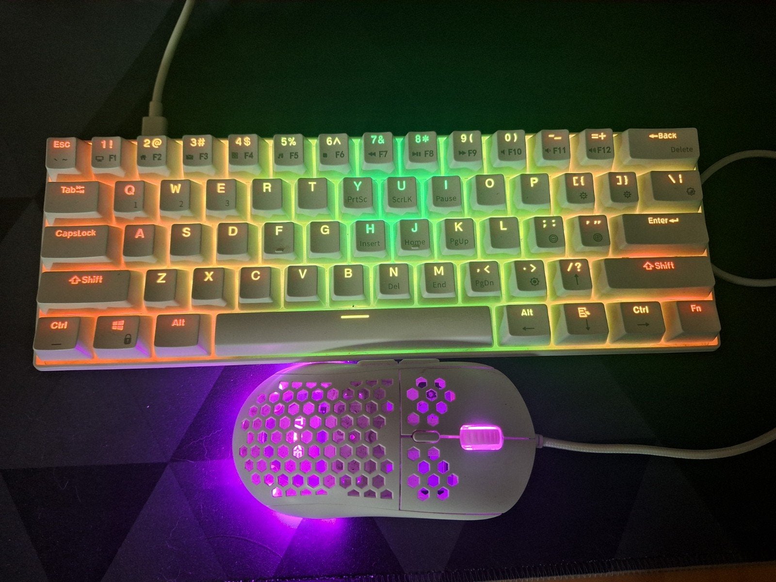 RGB Gaming Toetsenbord + Muis, Gebruikt, Gaming toetsenbord, Ophalen of Verzenden, Qwerty