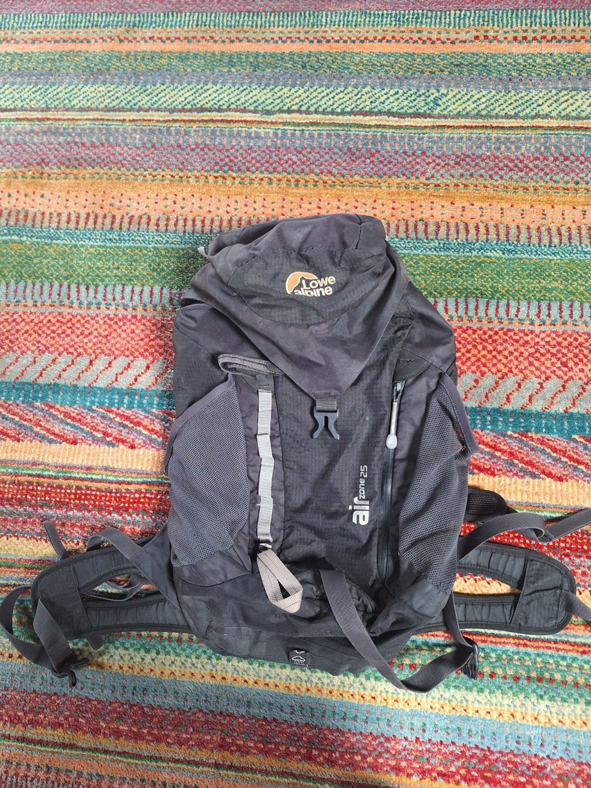 Lowe alpine rugzak zwart, Gebruikt, 25 tot 40 cm, Ophalen of Verzenden, Overige merken