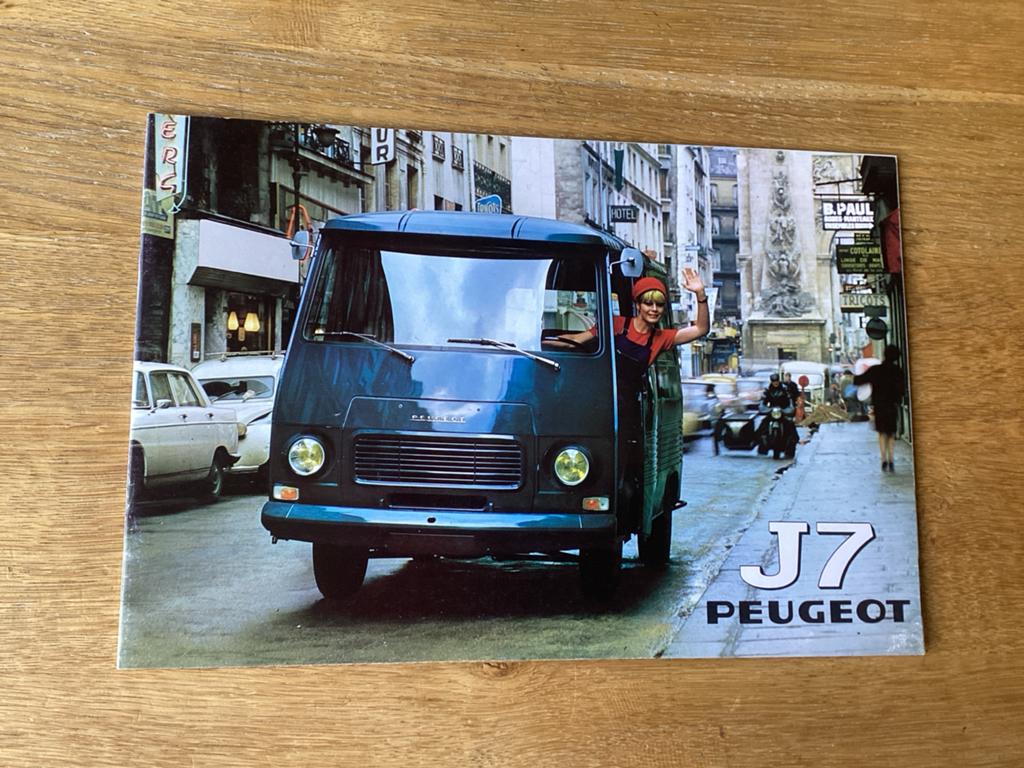 Peugeot J7 Brochure 1970- Vintage Bestelwagen, Ophalen of Verzenden, Zo goed als nieuw, Peugeot