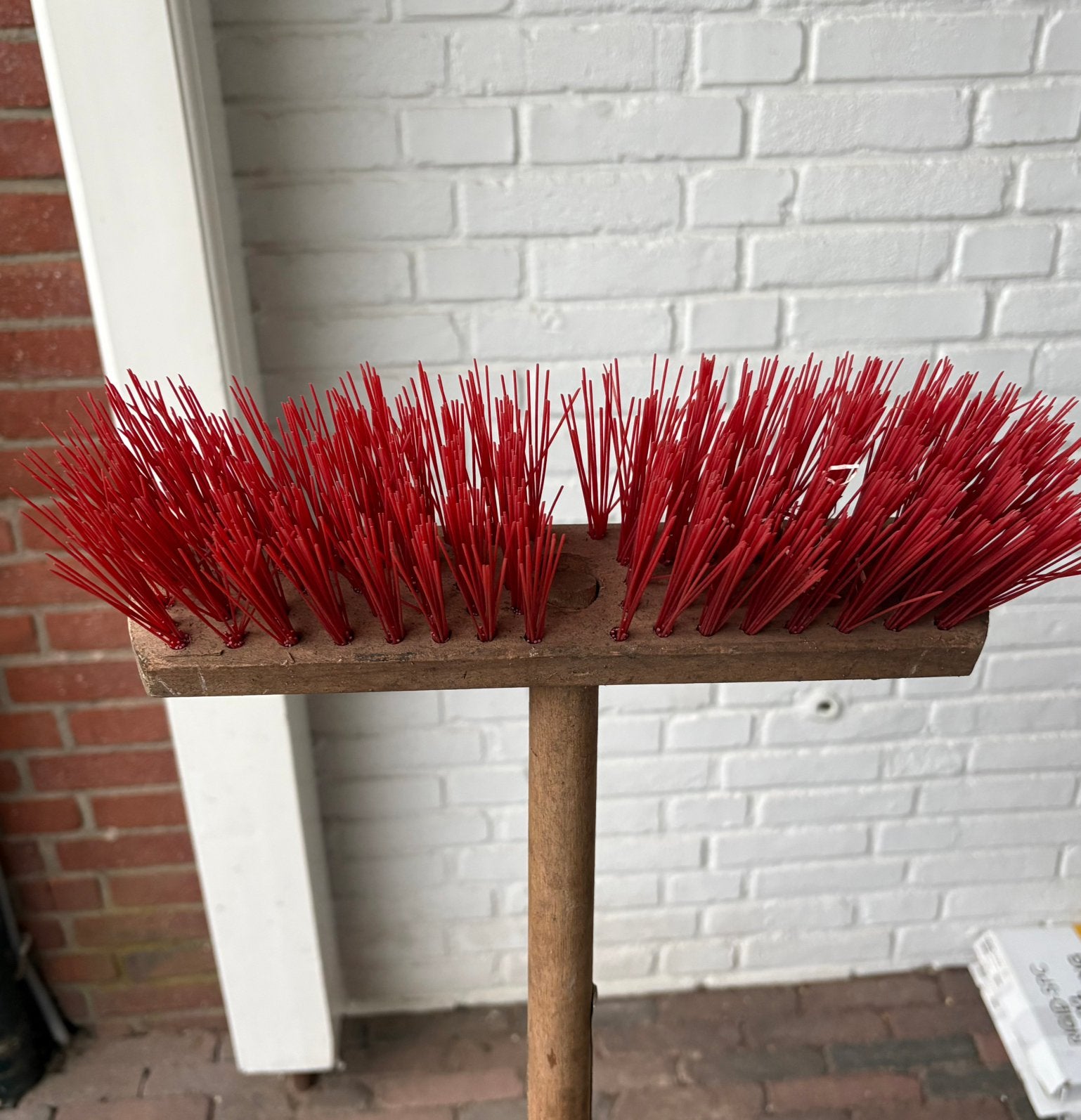 Bezem - gratis af te halen, Tuin en Terras, Hand-tuingereedschap, Ophalen, Gebruikt, Bezem