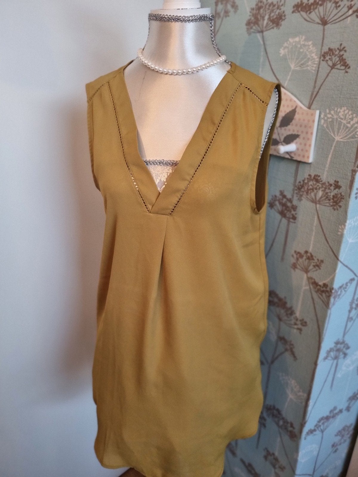 Dames top maat 38, Kleding | Dames, Tops, Maat 38/40 (M), H&M, Geel, Ophalen of Verzenden