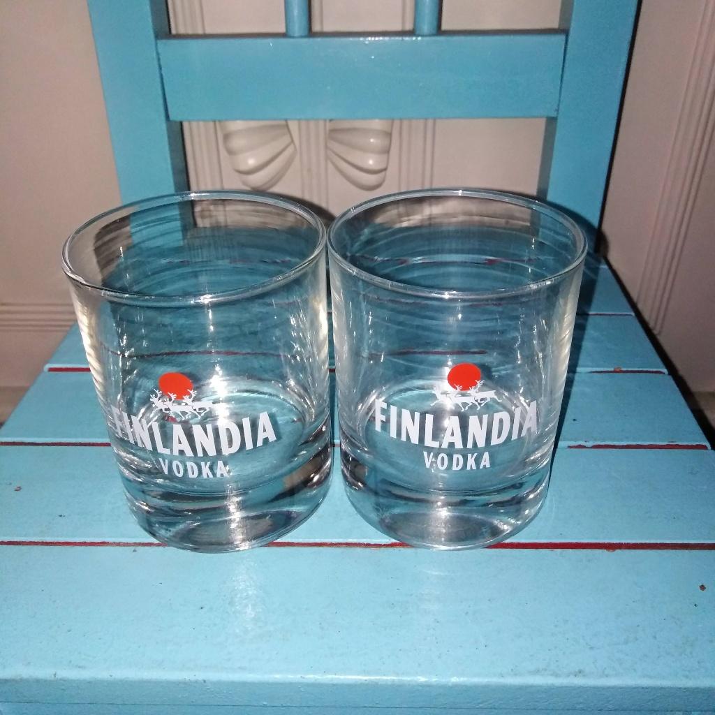 Finlandia vodka / wodka glazen set van 2 stuks, Verzamelen, Ophalen, Zo goed als nieuw, Overige typen