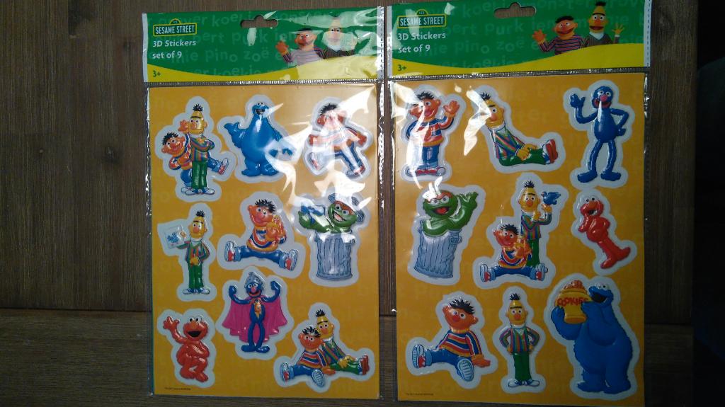 Sesamstraat Bert Ernie Elmo 3d stickers stickerset nieuw, Verzamelen, Stickers, Ophalen of Verzenden, Zo goed als nieuw, Strip of Tekenfilm