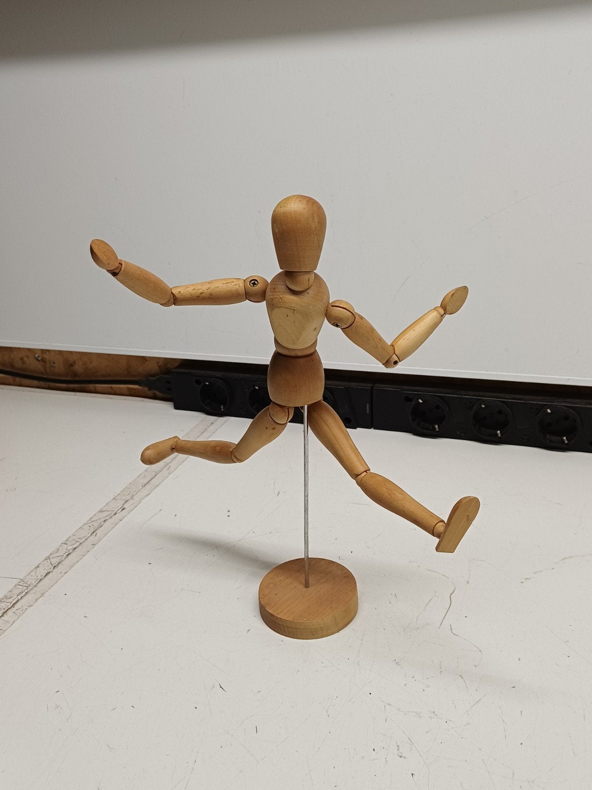 Houten tekenpop (IKEA) 33cm - Goede staat, Ophalen of Verzenden, Zo goed als nieuw, Overige typen