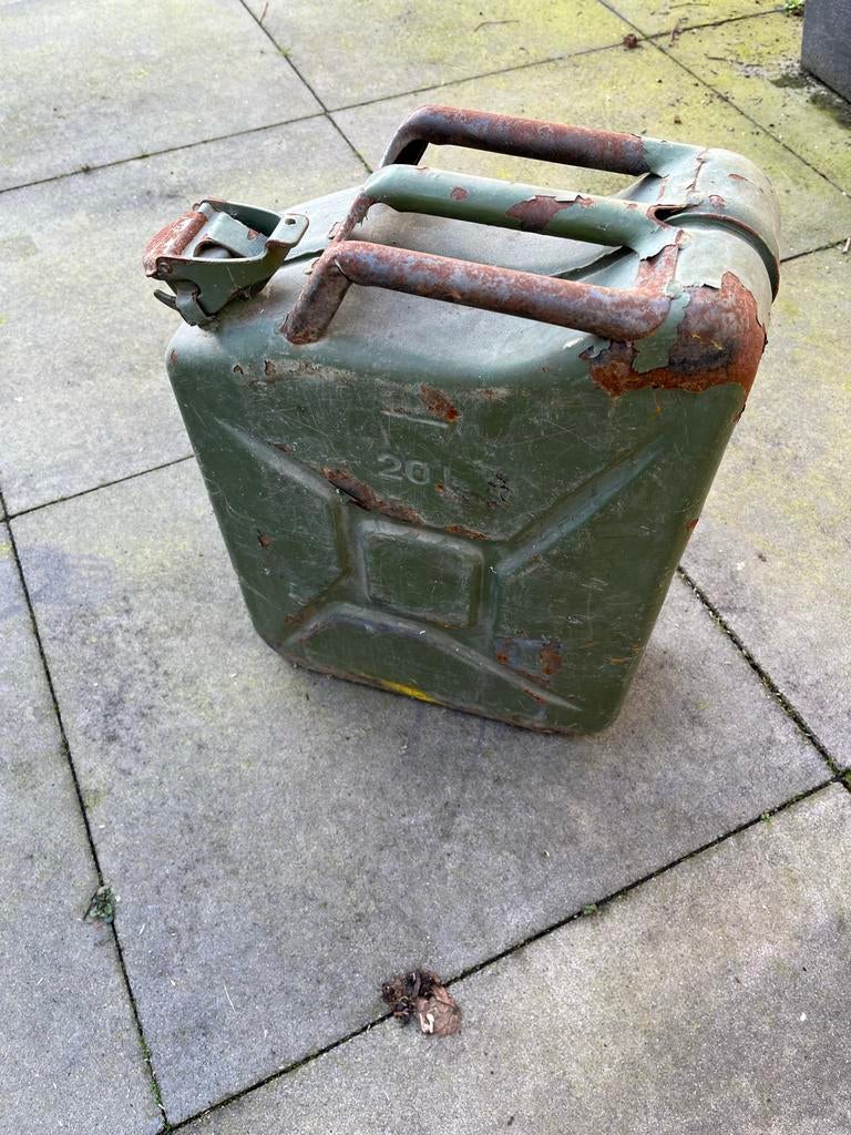 Vintage metal jerrycan 20L - Gebruikt, Ophalen of Verzenden