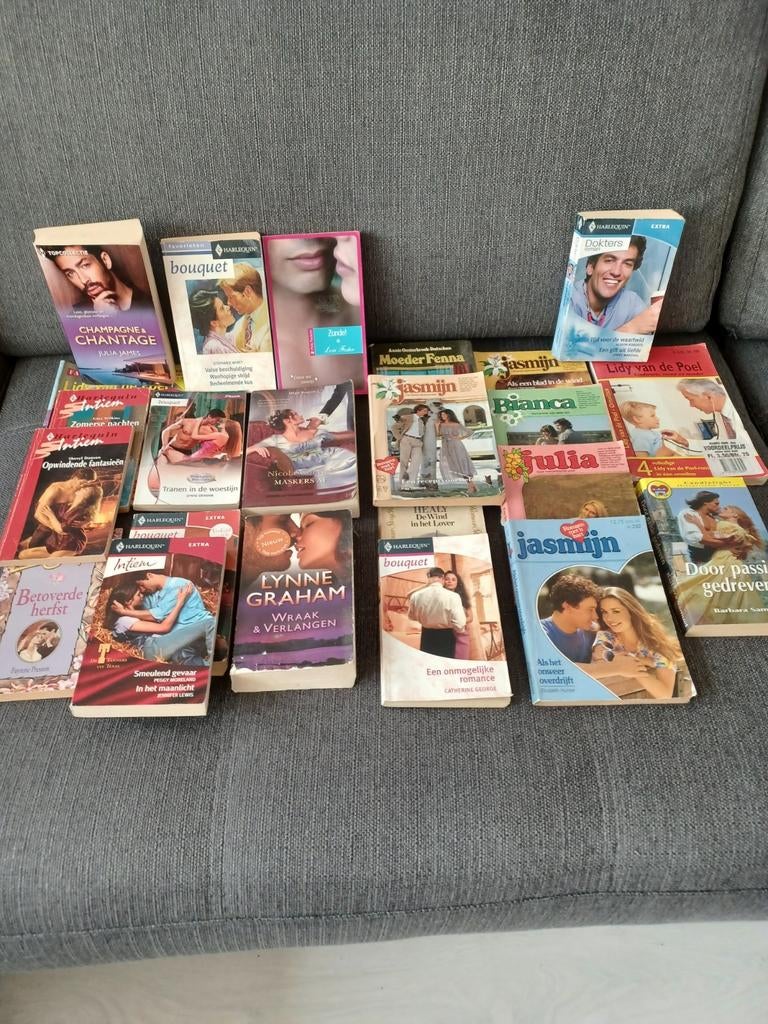Diverse oude romannetjes., Ophalen, Gelezen