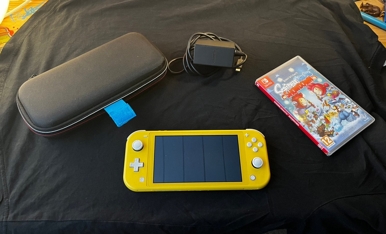 Nitendo switch lite + 1 spel, Ophalen of Verzenden, Geel, Gebruikt